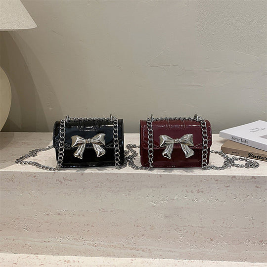 Damen elegante Handtasche mit einer modischen Schleife von Nord Taschen