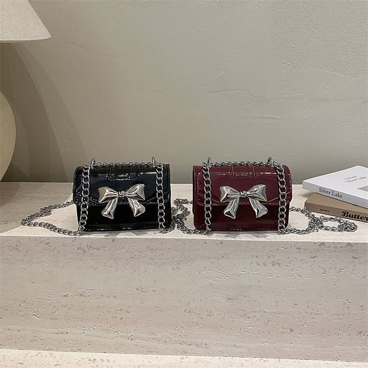 Damen elegante Handtasche mit einer modischen Schleife von Nord Taschen