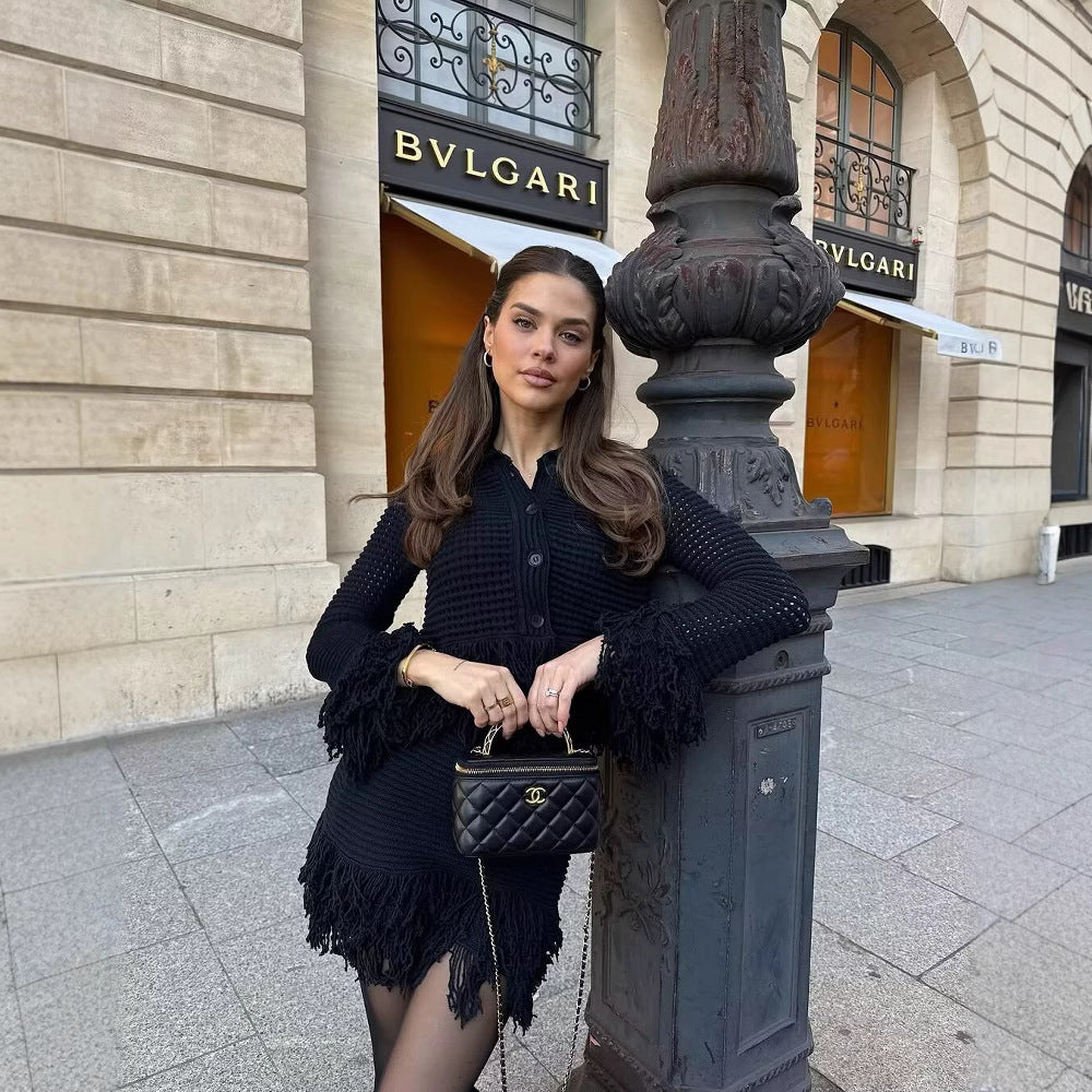 Damen Taillierte Strickjacke mit Fransenbesatz und Hemdkragen Nord Taschen
