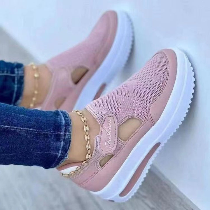 Damen  atmungsaktive Strick-Sneaker mit Klettverschluss, Cut-Outs und Plateau-Luftsohle Nord Taschen