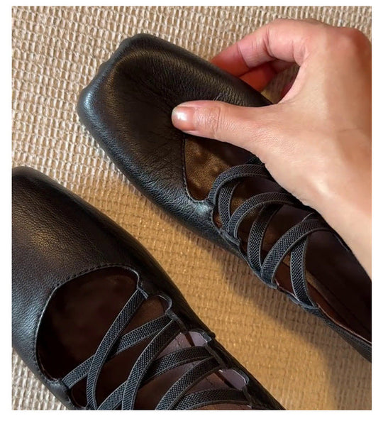 Damen Ballerina-Schuhe mit innovativer Riemenführung und weichem Leder