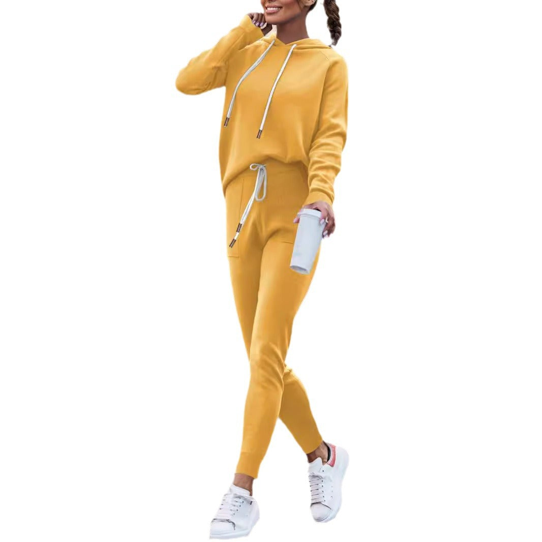 Damen Sportliches Hoodie-Set mit bequemem Jogger Nord Taschen