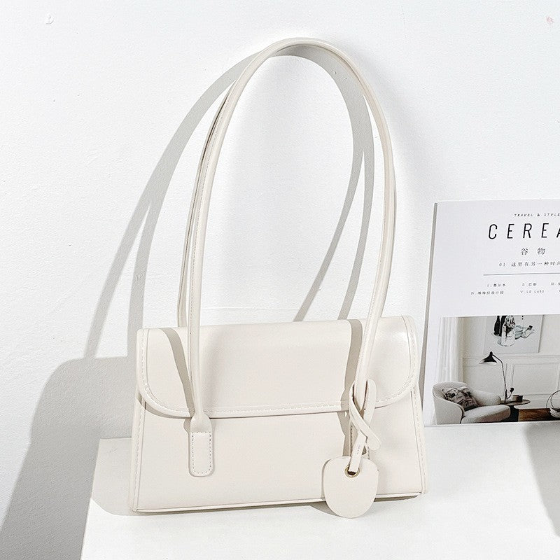 Damen Handtasche mit elegantem Tragegriff und stilvollem Klappenverschluss Nord Taschen