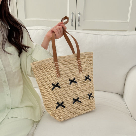 Damen stilvolle Strohtasche mit dekorativen Schleifenakzenten Nord Taschen