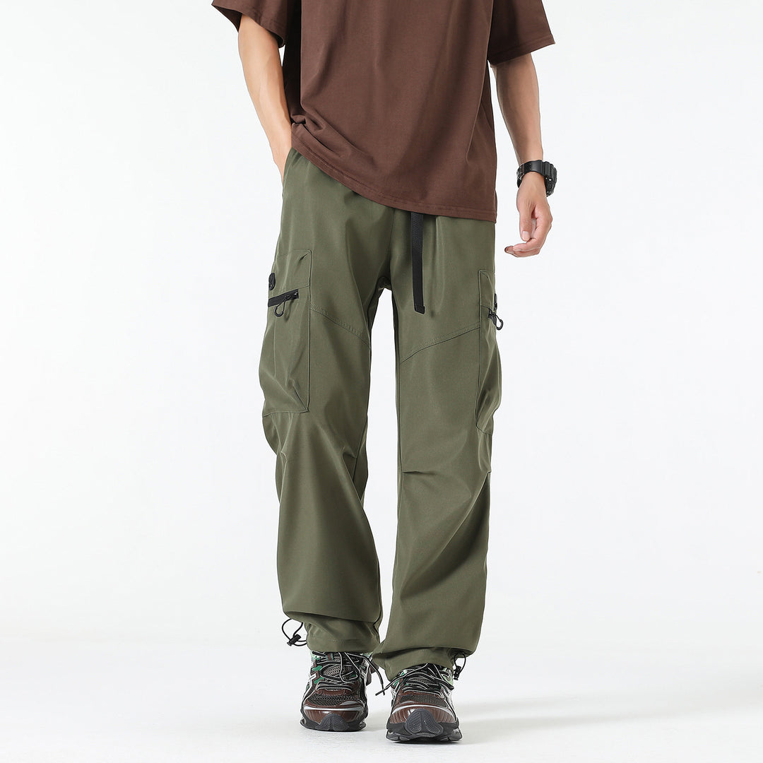Herren Weite technische Cargo-Hose mit Multifachtaschen, Tunnelzug und verstellbaren Beinabschlüssen Nord Taschen
