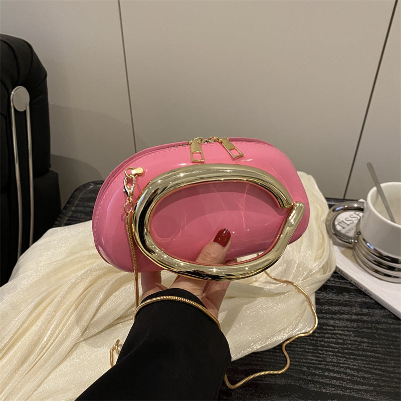 Damen Handtasche mit innovativem Kettenverschluss und funkelndem Design Nord Taschen