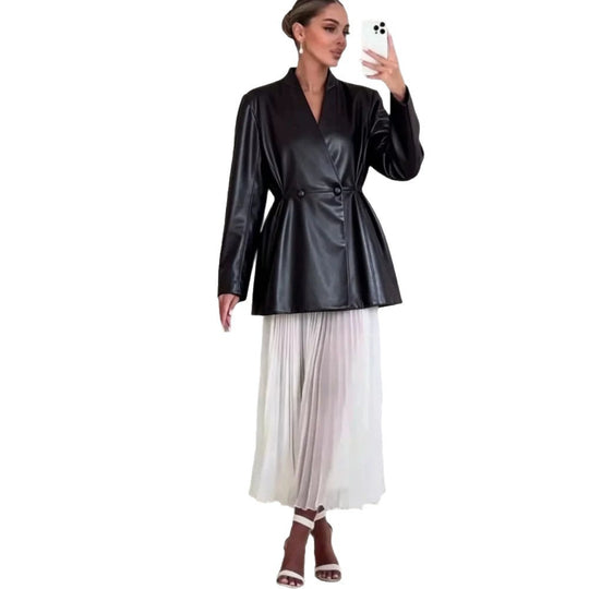 Damen Taillierter Wickelblazer aus Lederimitat mit ausgestelltem Saum Nord Taschen