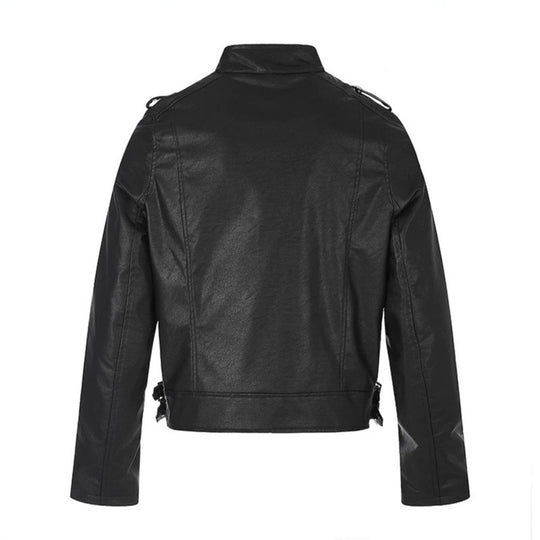 Damen Kurz geschnittene Lederoptik-Bikerjacke mit Stehkragen, Zierdruckknöpfen und Seitenriemen Nord Taschen
