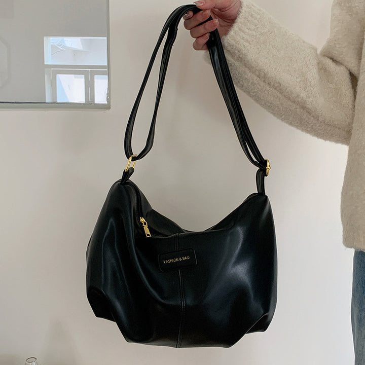 Damen Hobo-Tasche mit eleganter Form und verstellbarem Trageriemen Nord Taschen