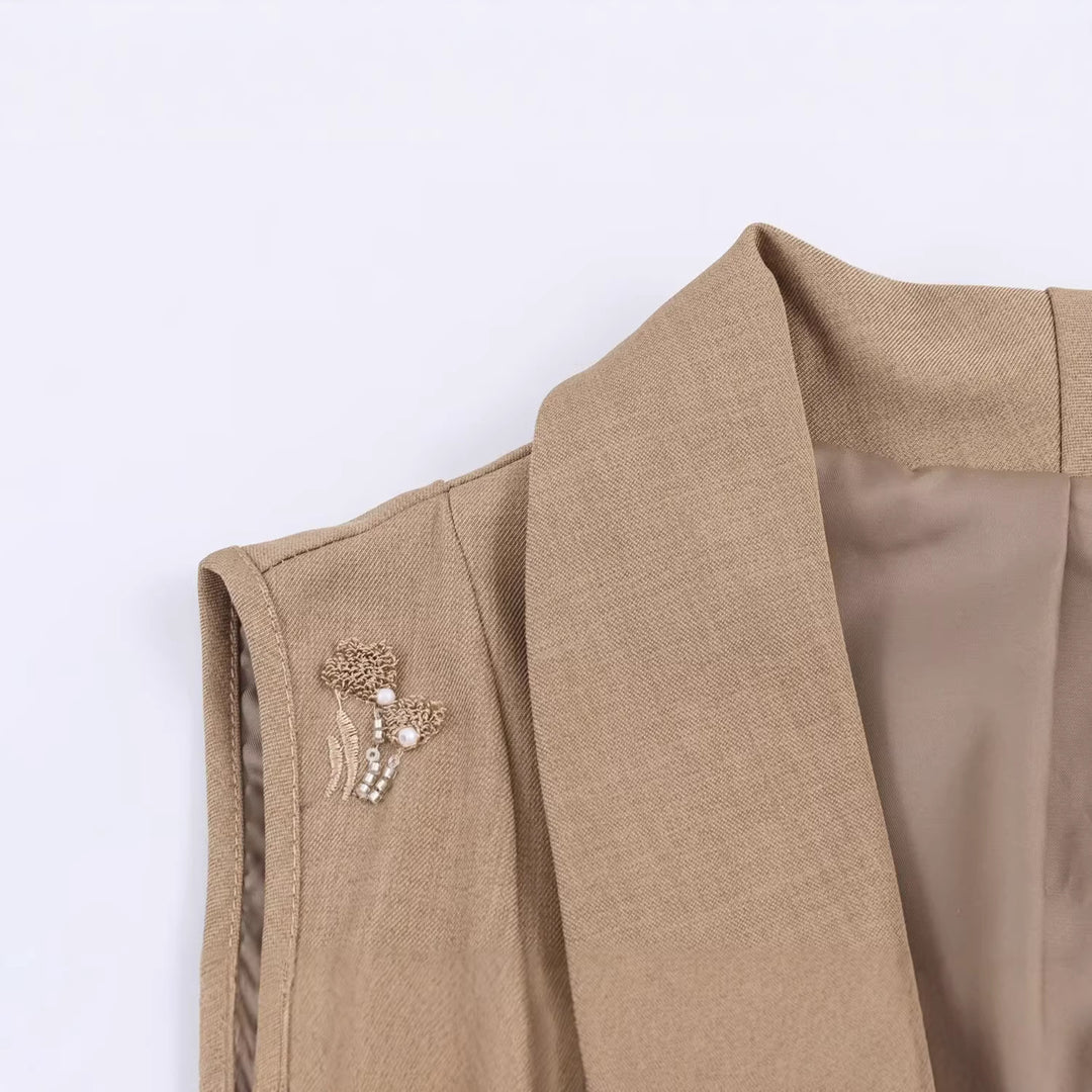 Damen Ärmelloser Weste-Blazer und Weite Stickhose Zweiteiler Nord Taschen