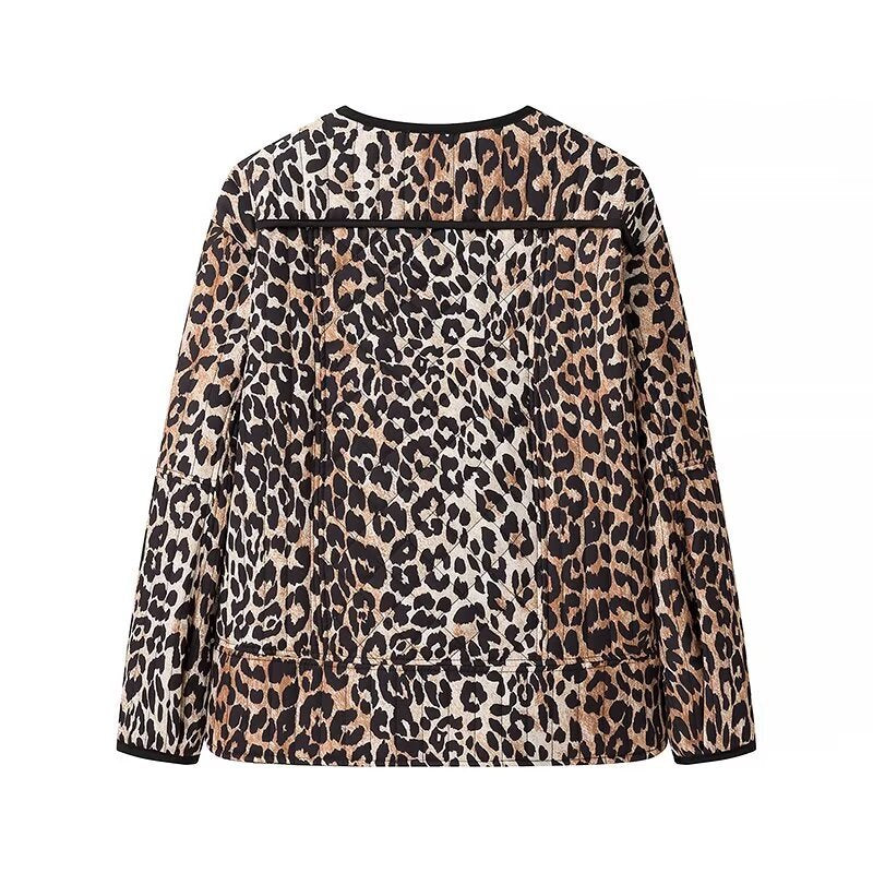 Damen Kurzjacke mit Leo‑Alloverprint, Rundhalsausschnitt und kontrastierender Paspel Nord Taschen