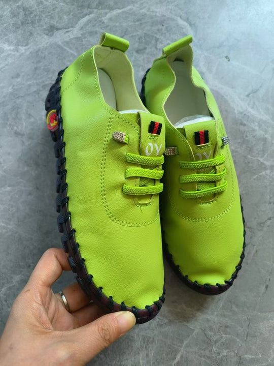 Damen Leichter, weicher Slipper mit handgenähter Gummisohle und elastischer Schnürung Nord Taschen