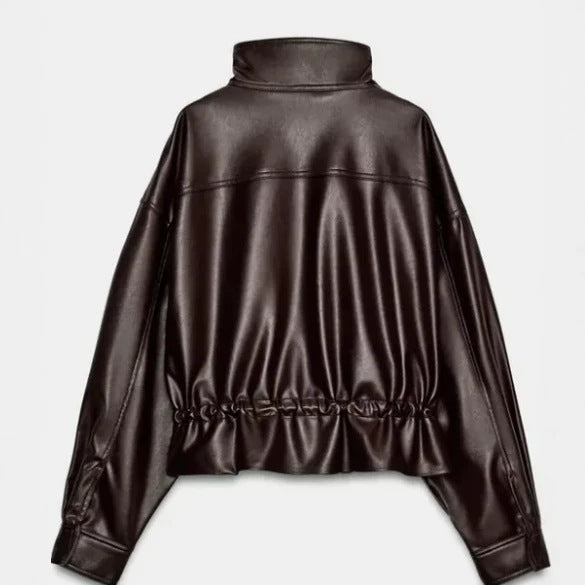 Damen Cropped Kunstleder‑Blouson mit Stehkragen, Pattentaschen und Tunnelzugtaillierung Nord Taschen