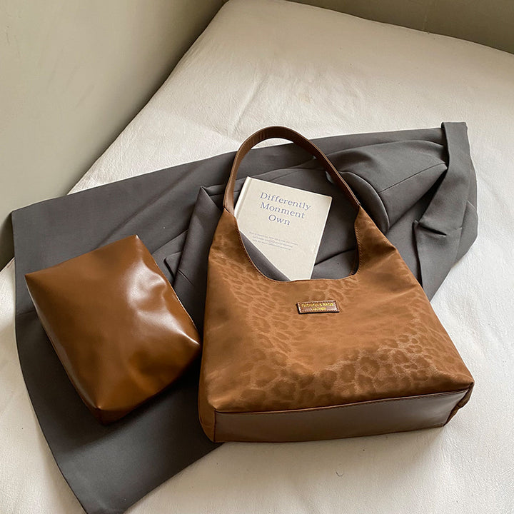 Damen Handtasche mit strukturierter Oberfläche Nord Taschen