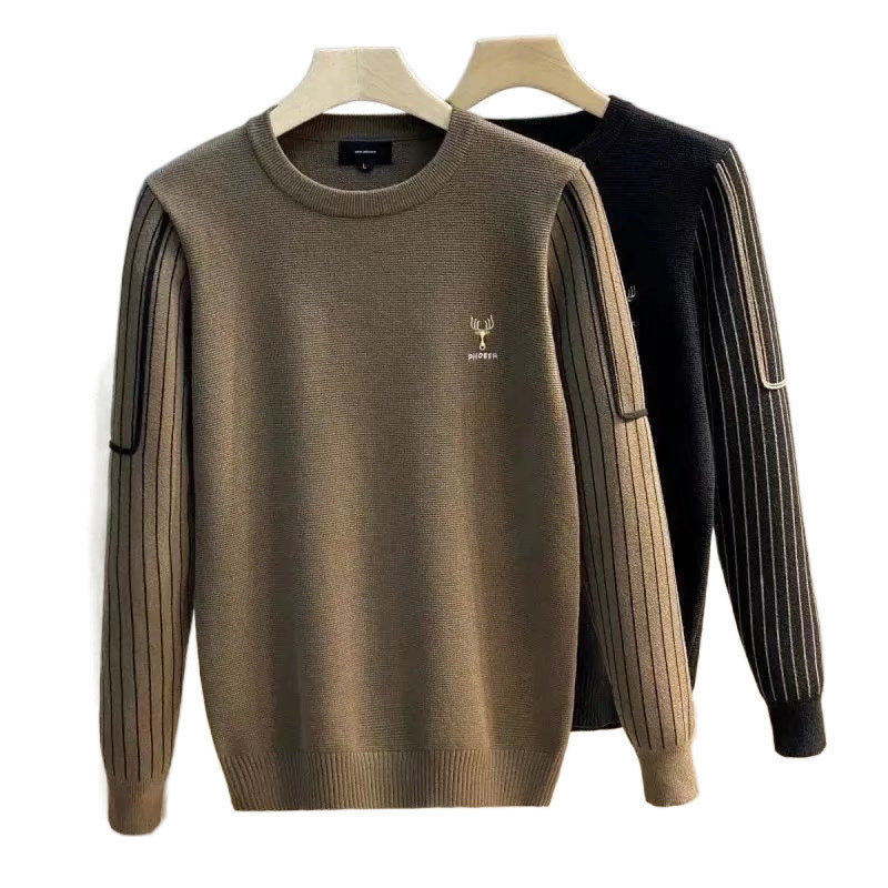 Herren Strickpullover mit gestreiften Rippenärmeln und gesticktem Hirschlogo Nord Taschen