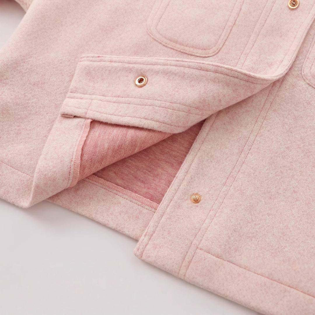 Damen Cropped Wollmix‑Jacke im Boxy‑Schnitt mit Rundhalsausschnitt und Zierdruckknöpfen Nord Taschen