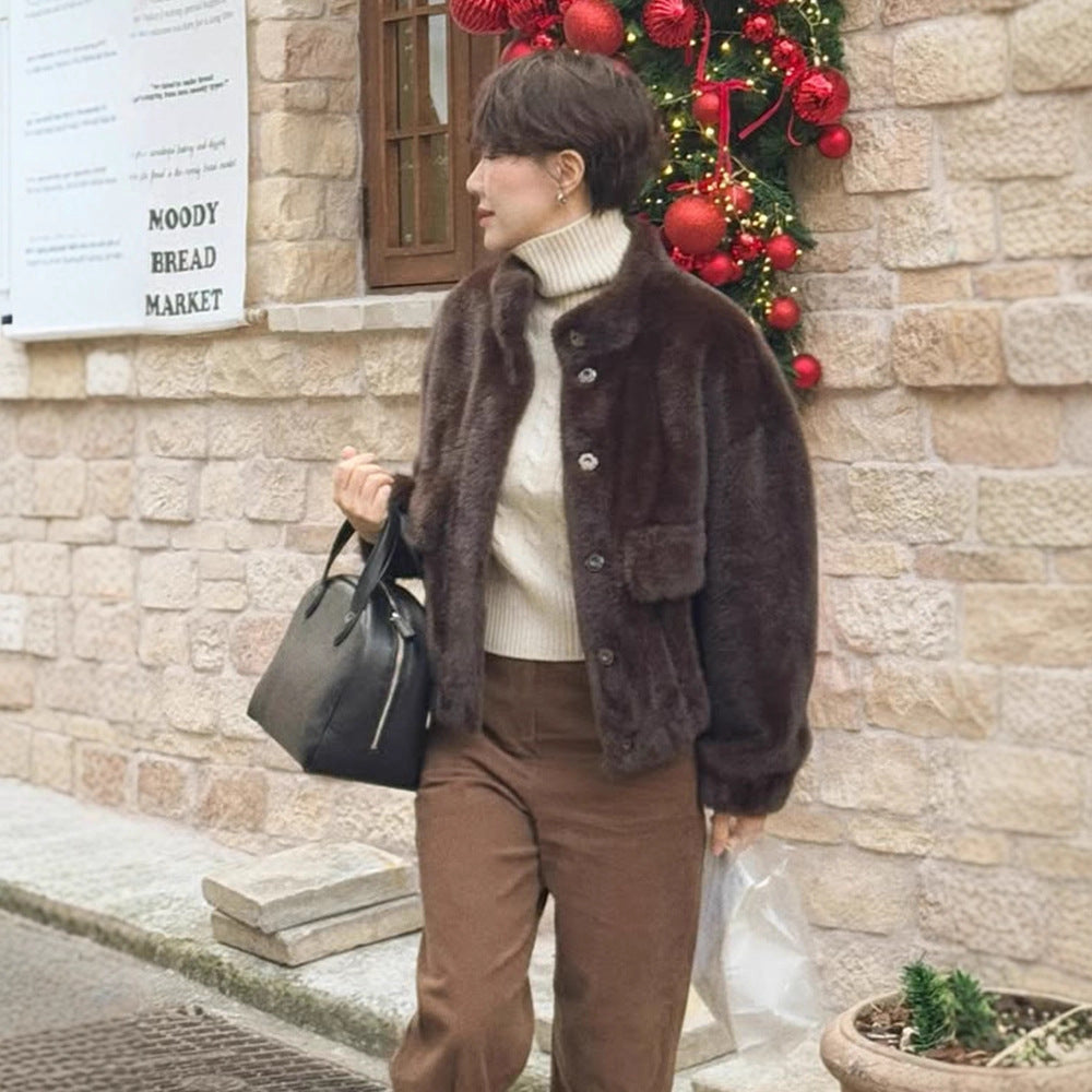 Damen Kurzjacke im Teddy‑Fauxfur mit Boxy‑Silhouette und aufgesetzter Tasche Nord Taschen