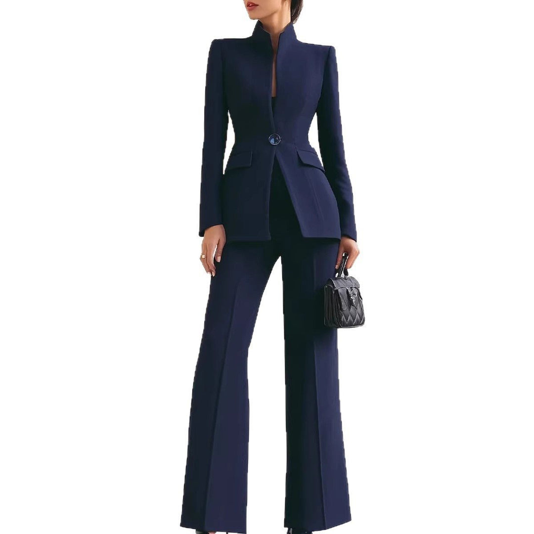 Damen Taillierter Blazer mit Stehkragen und High‑Waist ausgestellte Hose Nord Taschen