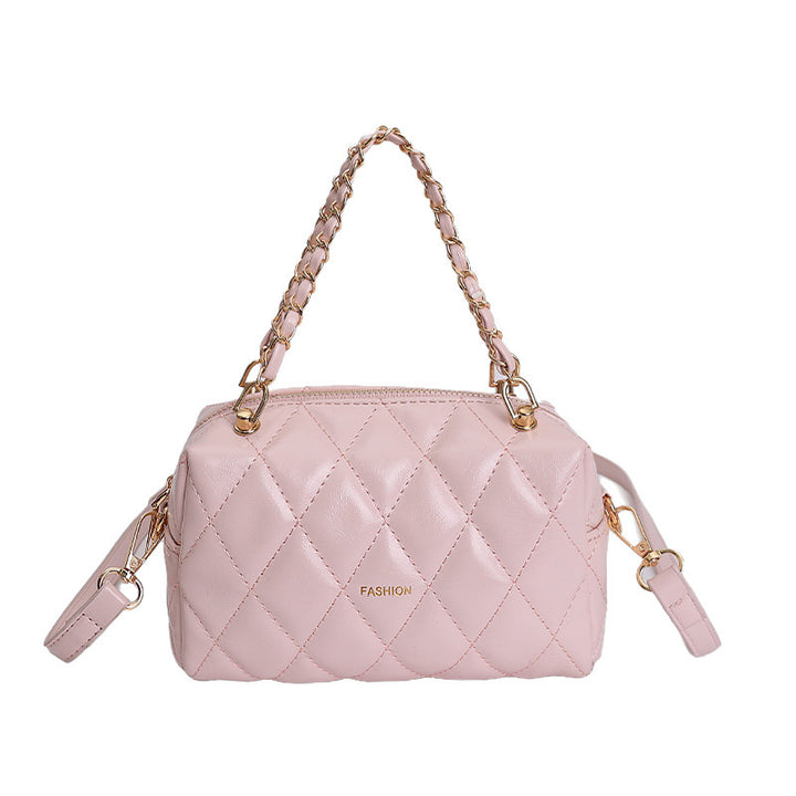 Damen modische Handtasche mit verspieltem Plüsch-Anhänger Nord Taschen