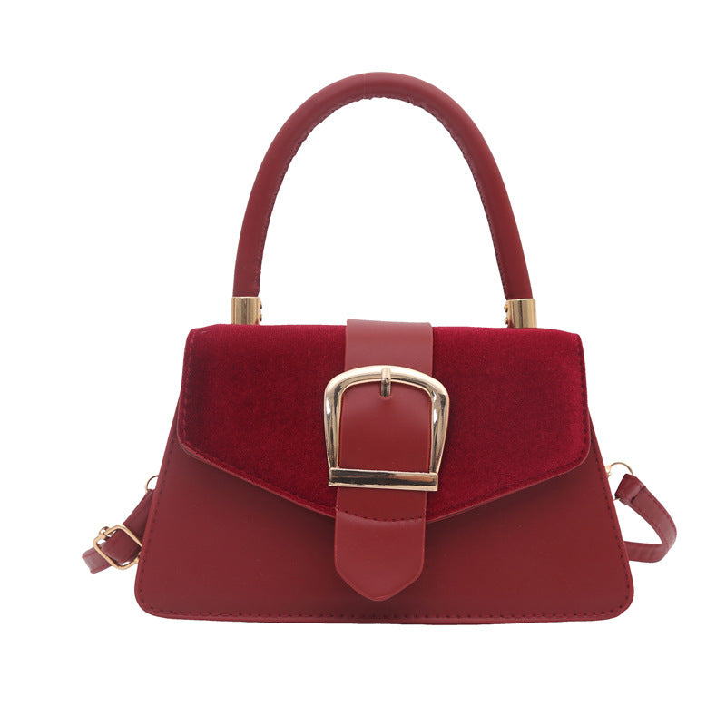 Damen Schultertasche mit eleganter Schnallenverzierung Nord Taschen