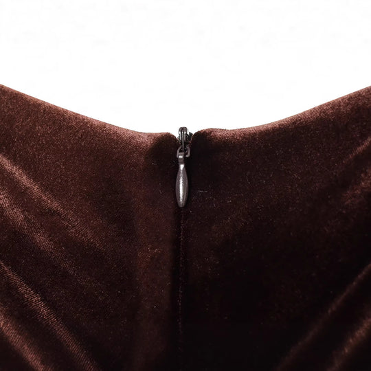 Damen Maxikleid aus Samt mit tiefem V‑Ausschnitt und Taillenraffung Nord Taschen