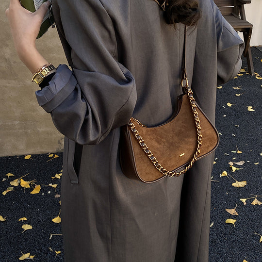 Damen modische Schultertasche im Vintage-Look mit Kettenriemen Nord Taschen