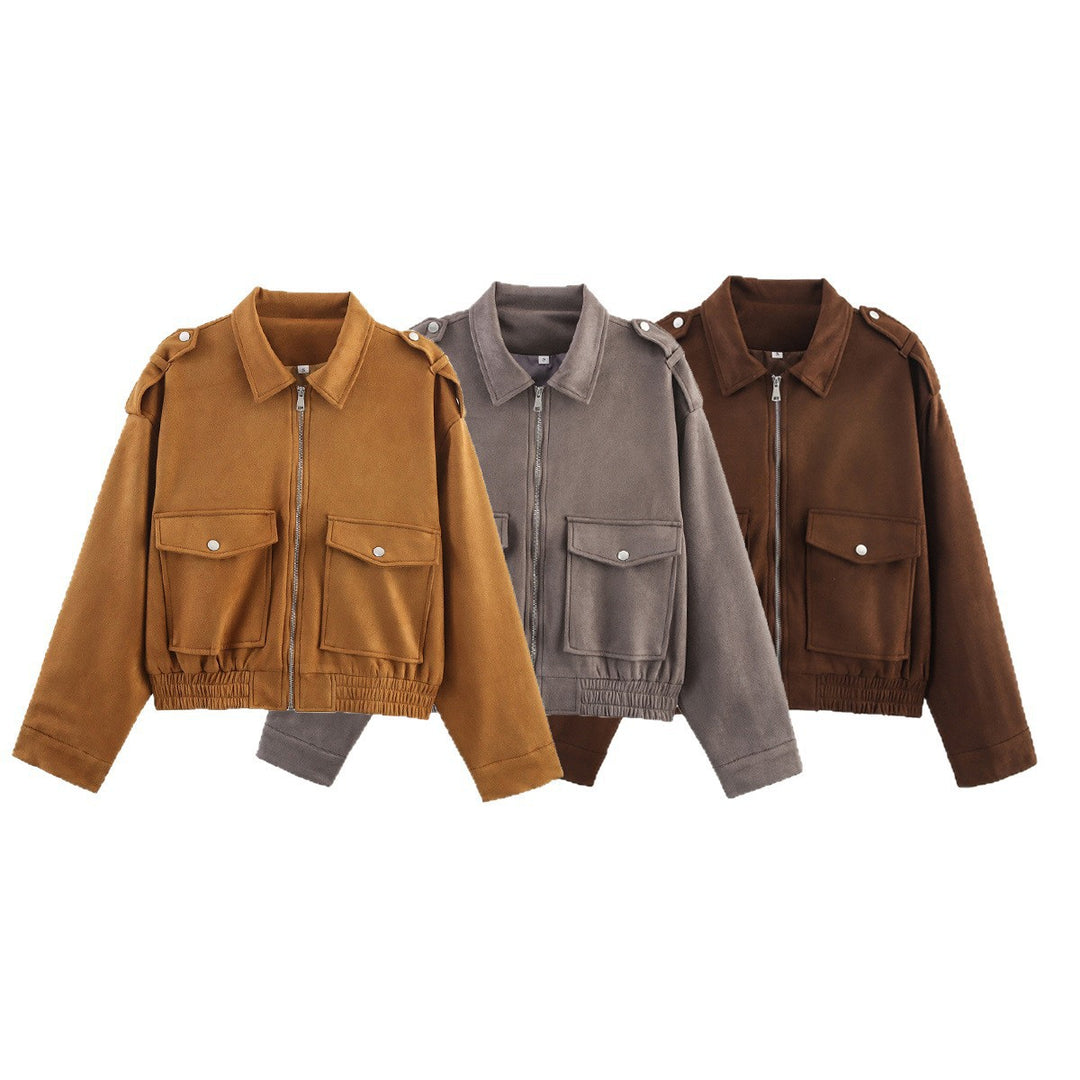 Damen Kurzjacke im Utility‑Bomberstil mit aufgesetzten Pattentaschen, Schulterklappen und elastischem Saum Nord Taschen