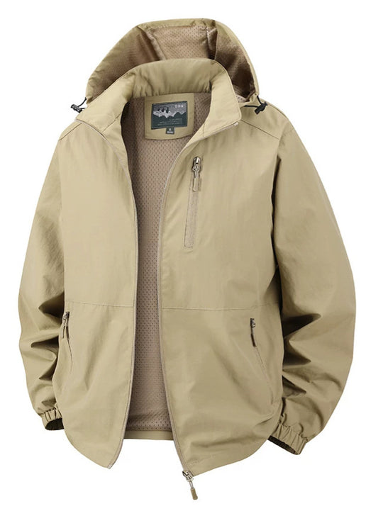 Herren Ultraleichte Allwetter-Outdoorjacke mit Kapuze atmungsaktivem Meshfutter und Reißverschlusstaschen Nord Taschen
