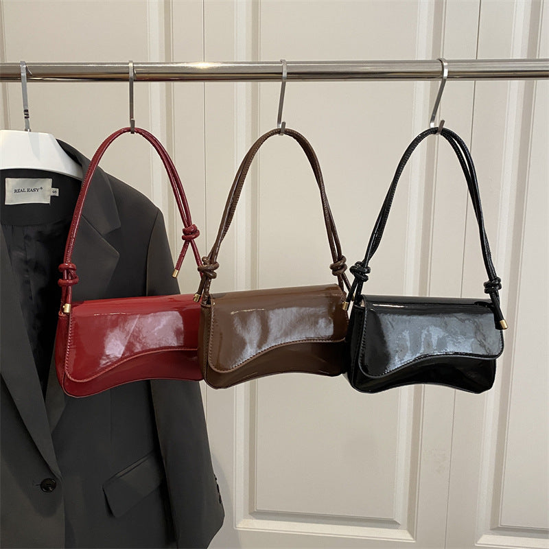 Damen elegante Handtasche mit geschwungenem Design Nord Taschen