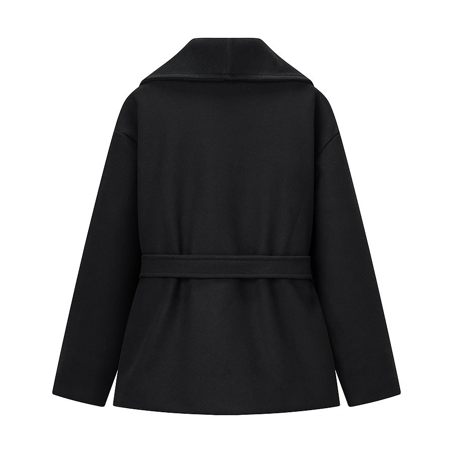 Damen Kurzer Wollmix-Mantel mit weitem Schalkragen und Taillengürtel Nord Taschen