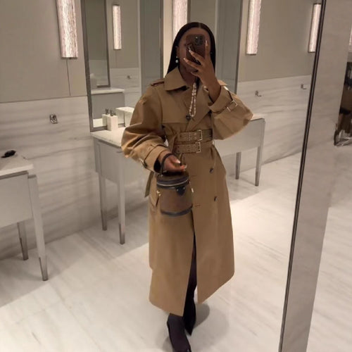 Damen Langer doppelreihiger Trenchcoat mit tailliertem Doppelgürtel, Ballonärmeln und Epauletten Nord Taschen
