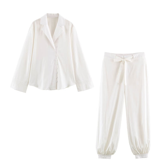 Damen Zweiteiler Lounge-Set aus fließender Satin-Optik mit Hemdbluse und hochtaillierter Kordelhose Nord Taschen