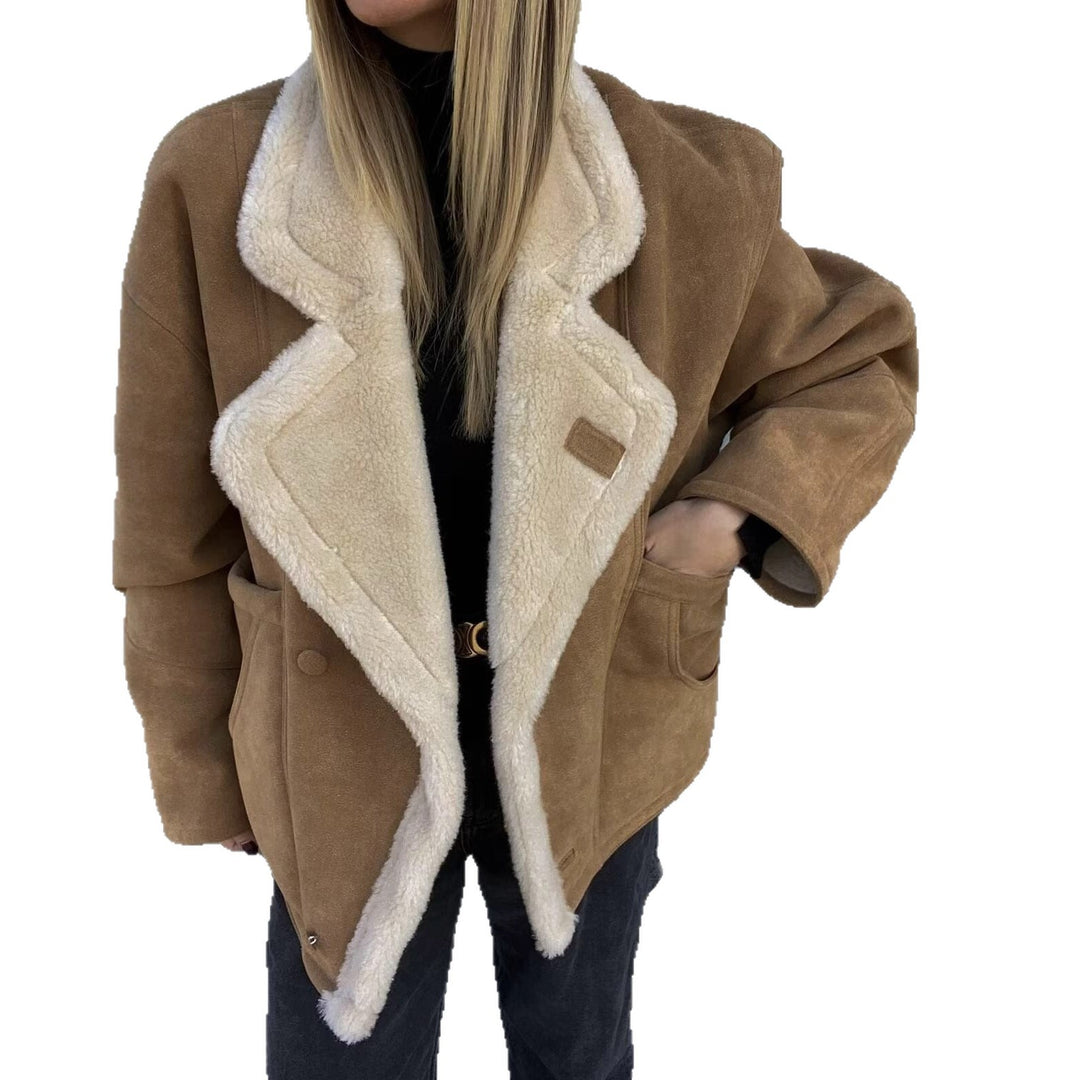 Damen Oversized Kurzjacke aus Wildlederoptik mit Teddyfutter und großem Reverskragen Nord Taschen