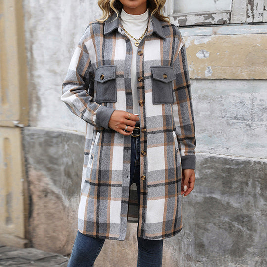 Damen Lange Überwurfjacke im karierten Flanell‑Look mit aufgesetzten Pattentaschen Nord Taschen