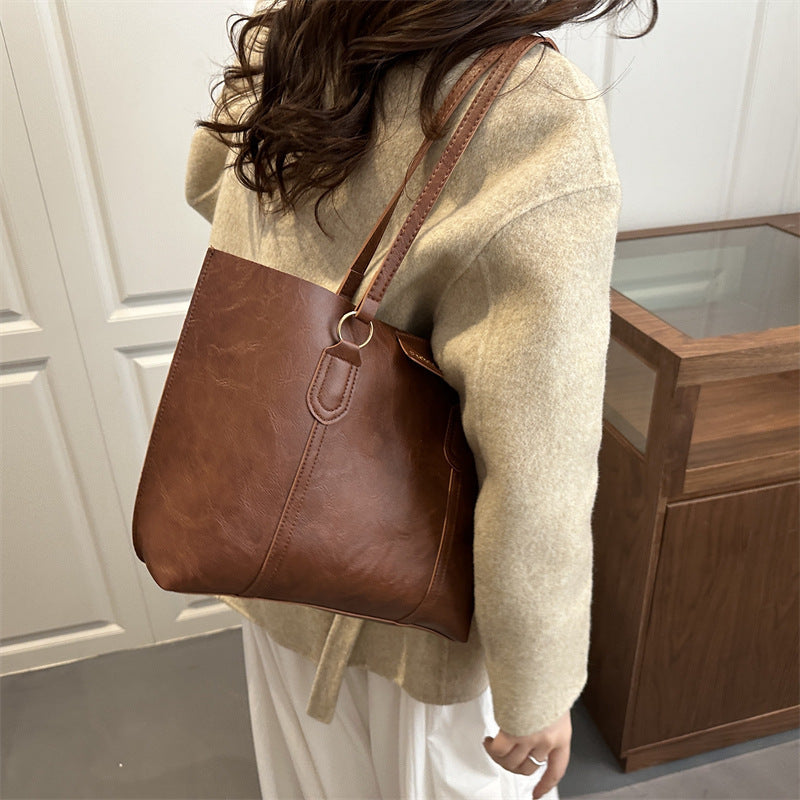 Damen elegante Einkaufstasche mit strukturiertem Design Nord Taschen