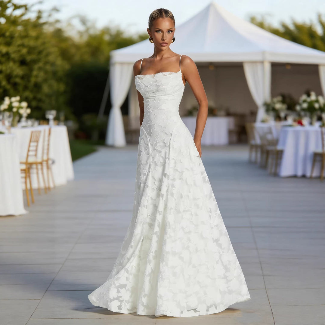 Damen Elegantes Maxikleid mit floralem Spitze-Design und verstellbaren Spaghettiträgern
