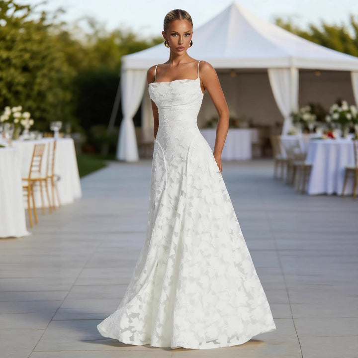 Damen Elegantes Maxikleid mit floralem Spitze-Design und verstellbaren Spaghettiträgern