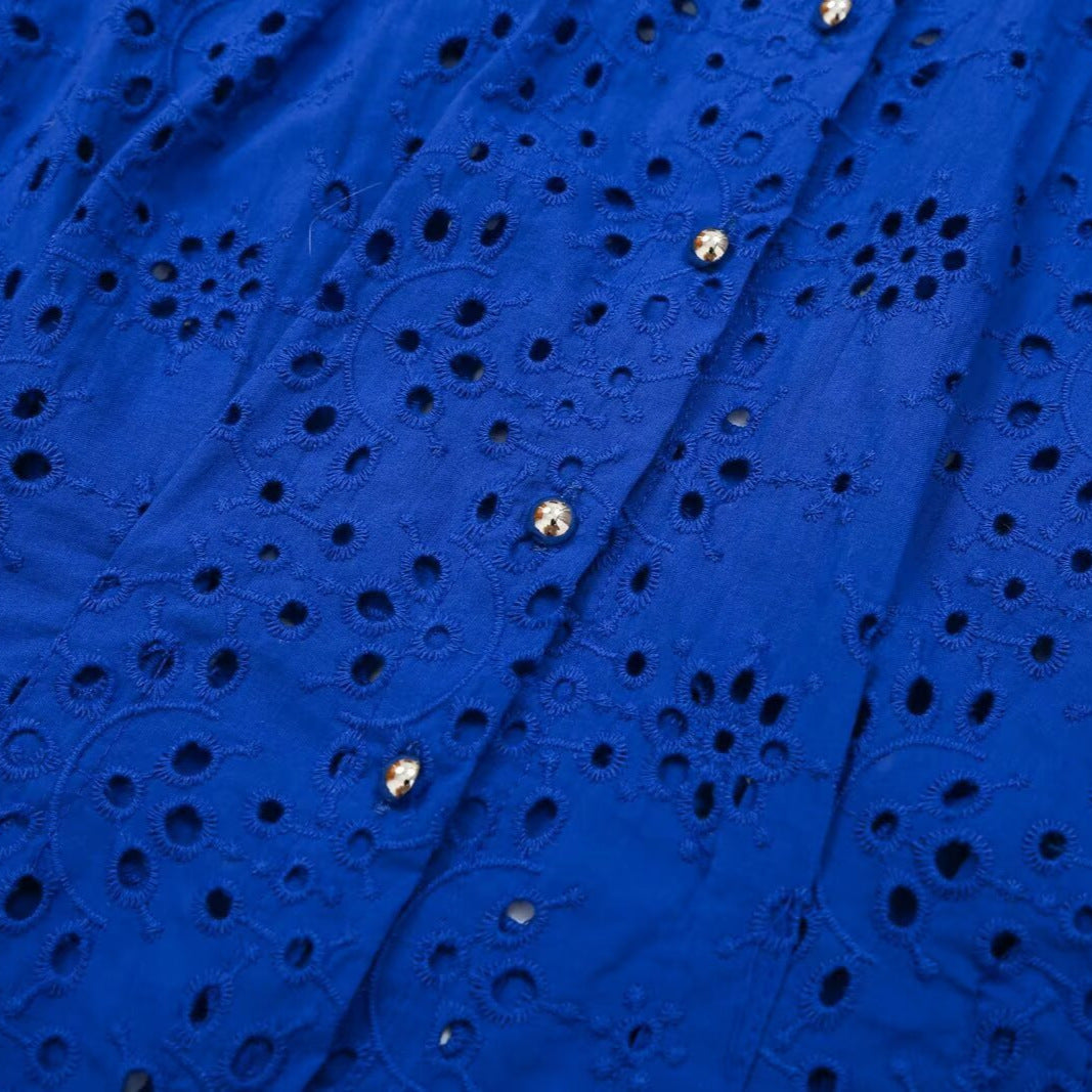 Damen Ärmellose Lochstickerei-Bluse mit Hemdkragen und Perlmuttknopfleiste Nord Taschen
