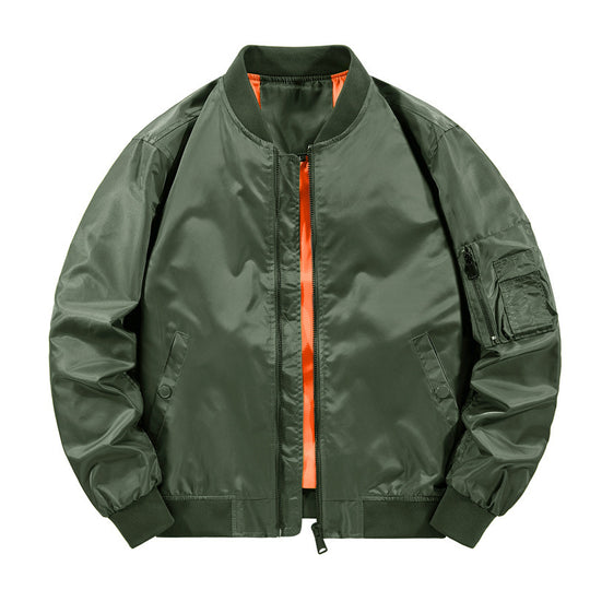 Herren Leichter Nylon‑Bomber mit kontrastierendem Innenfutter und Utility‑Ärmeltasche Nord Taschen