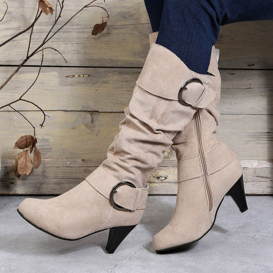 Damen Stiefel mit weichem Kunstvelours, Schlupf-Schaft und Zierschnallen Nord Taschen
