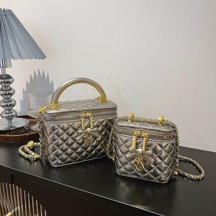 Damen elegante Handtasche mit luxuriösem Kettenakzent Nord Taschen