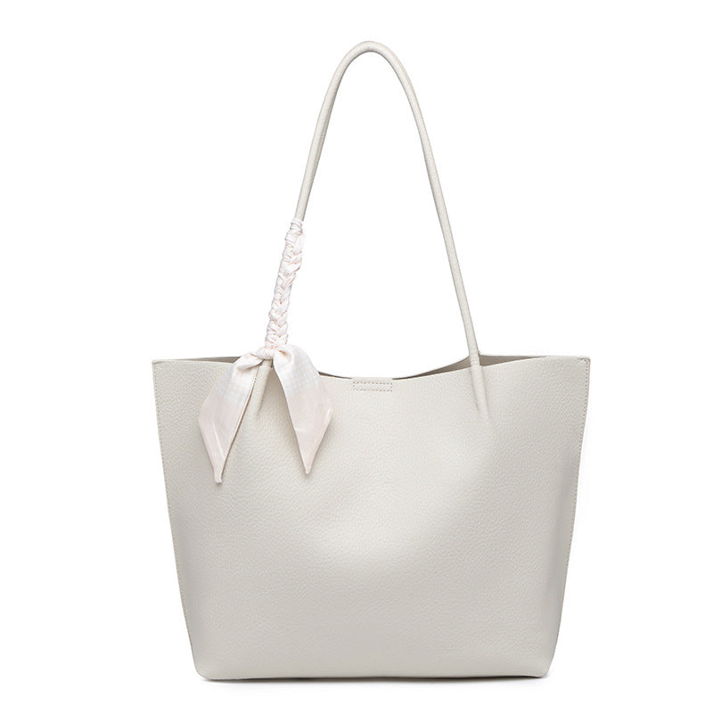 Damen Shopper-Tasche mit stilvollem Halstuch und elegantem Design Nord Taschen