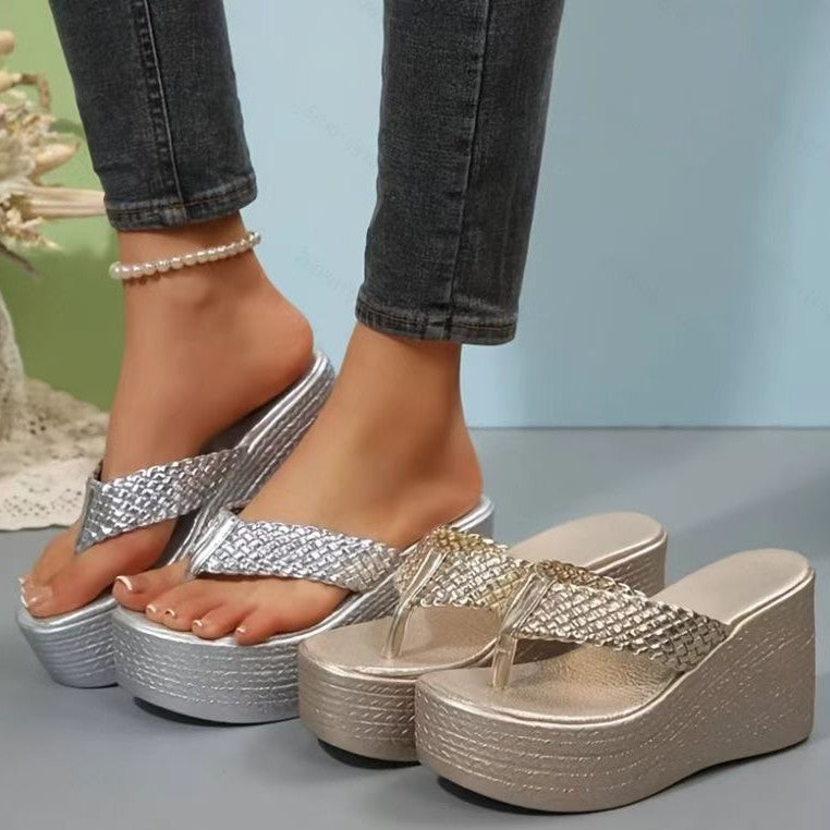 Damen Wedge-Sandaletten mit glitzerndem Obermaterial und bequemem Fußbett Nord Taschen