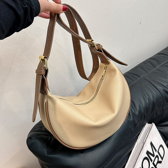 Damen moderne Umhängetasche aus hochwertigem Leder mit elegantem Reißverschluss Nord Taschen