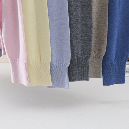Damen Feiner Knopf-Cardigan mit Rundhalsausschnitt, schmaler Passform und Rippenabschlüssen Nord Taschen