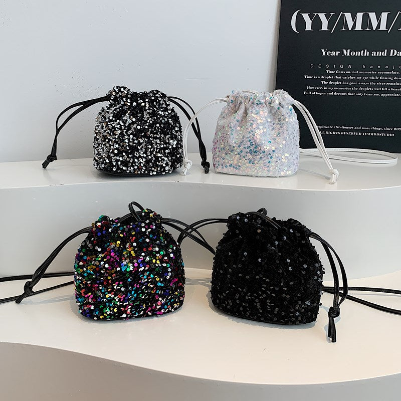 Damen glamouröse Umhängetasche mit funkelnden Pailletten Nord Taschen