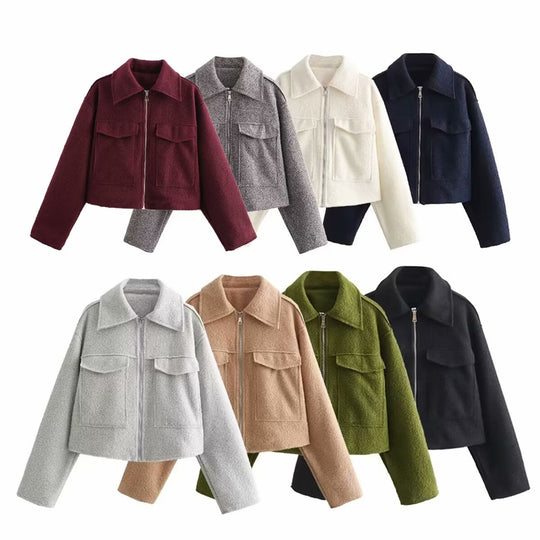 Damen Boxy-Cropped-Jacke aus Bouclé‑Wollmix mit Hemdkragen und aufgesetzten Pattentaschen Nord Taschen