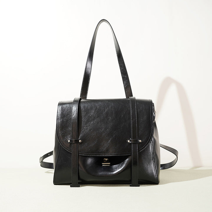 Damen modische Schultertasche mit eleganter Klappe Nord Taschen