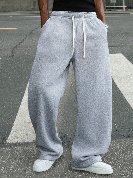 Herren Baggy-Jogginghose im Urban-Utility-Stil mit extra weitem Bein und sichtbarem Kordelzug Nord Taschen