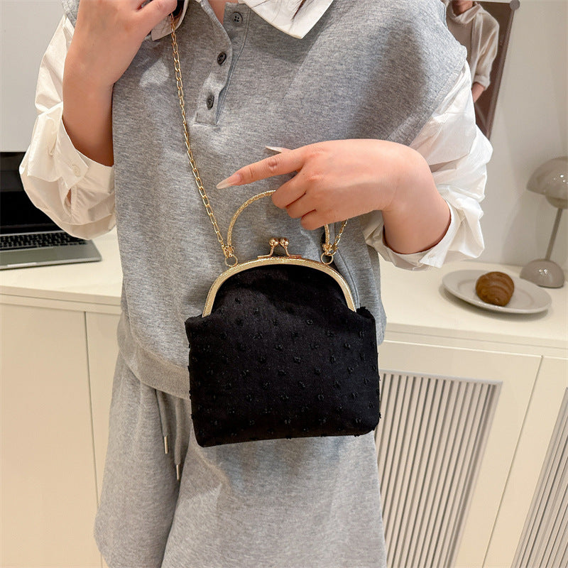 Damenhandtasche mit elegantem Kettenhenkel und strukturiertem Obermaterial Nord Taschen